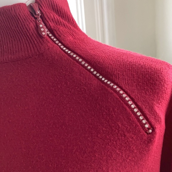 Red turtle neck sweater size XL Luxe 360 - Picture 2 of 5